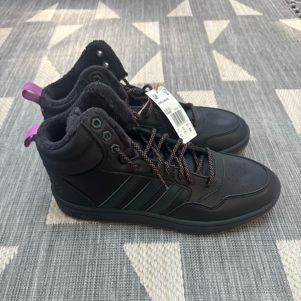 Adidas Hoops 3.0 Winter Mid Black Shadow Men’s Basketball Shoes Size 9 1/2